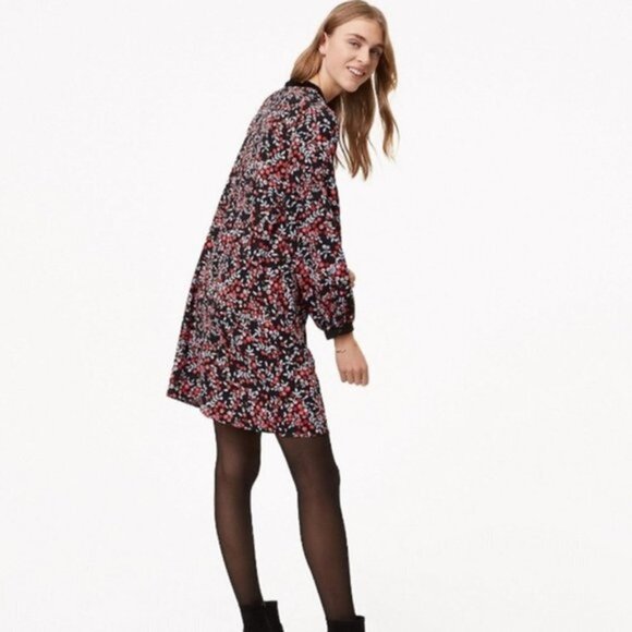 LOFT | Puffer Long Sleeve Floral Berry Keyhole XSP - Picture 2 of 15